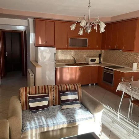 Mema Apartment Nea Peramos (Macedonia)